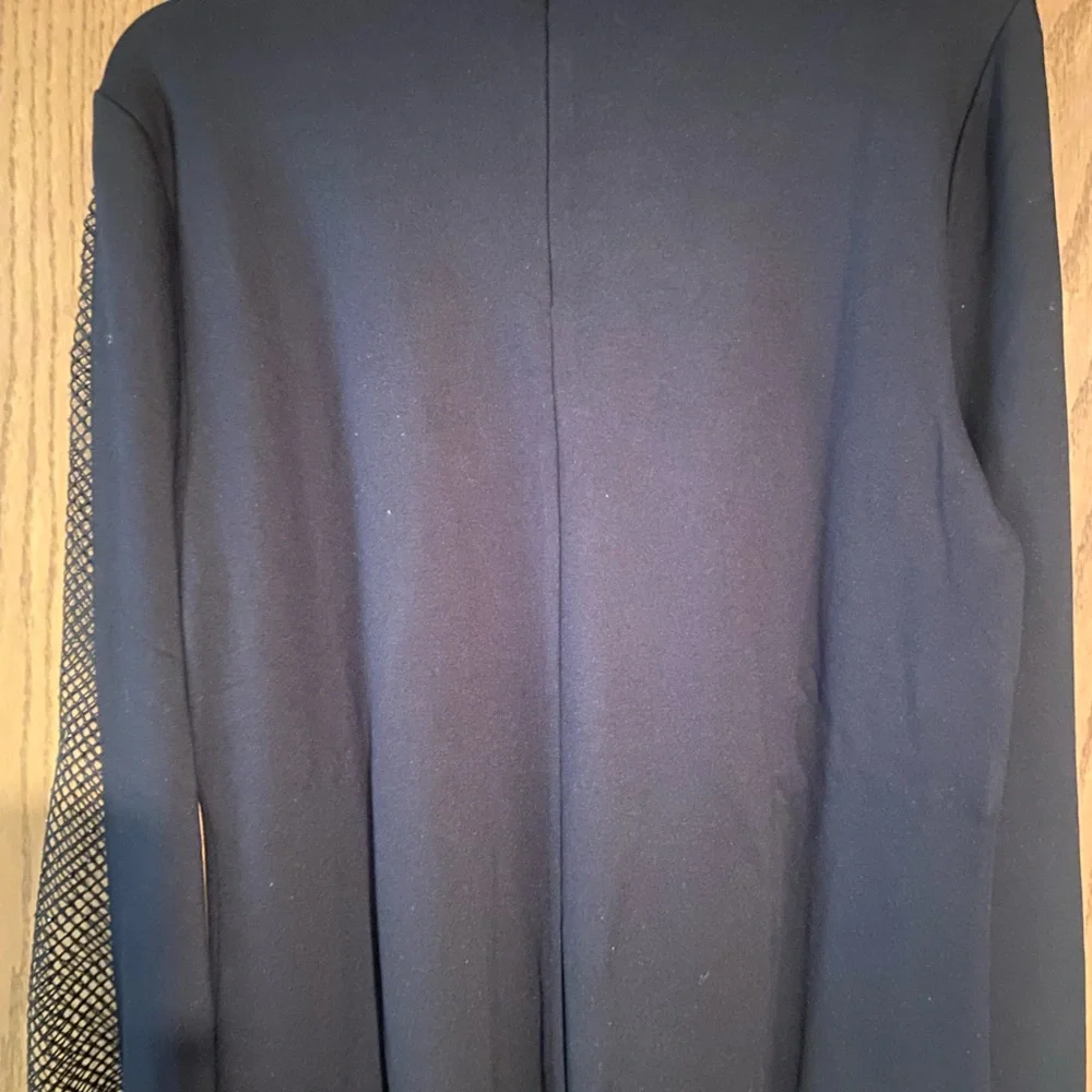 Anne Klein Black Blouse with Mesh Sleeves new with tags - Picture 4 of 4